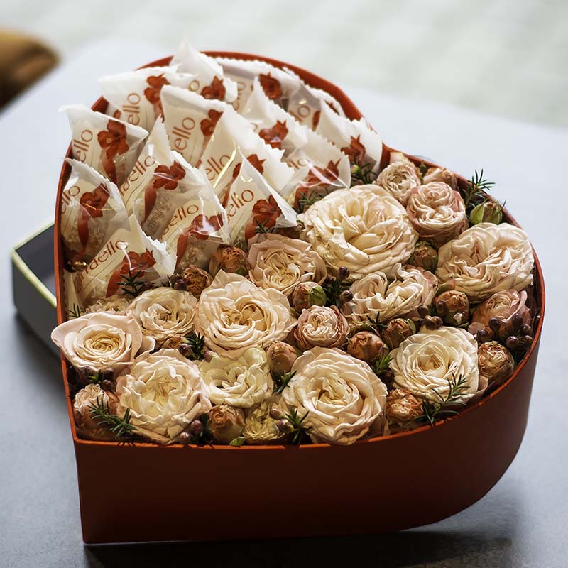 Квіткова коробка "Весняний сад"