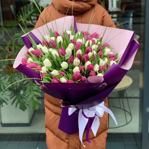 Букет із 101 тюльпана "Сонце на заході"