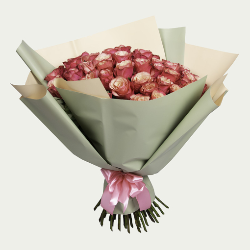 Букет із 51-єї троянди: "Граніт кохання"