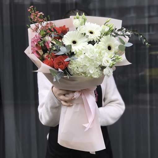 Доставка квітів Львів, Букет "Лукум"