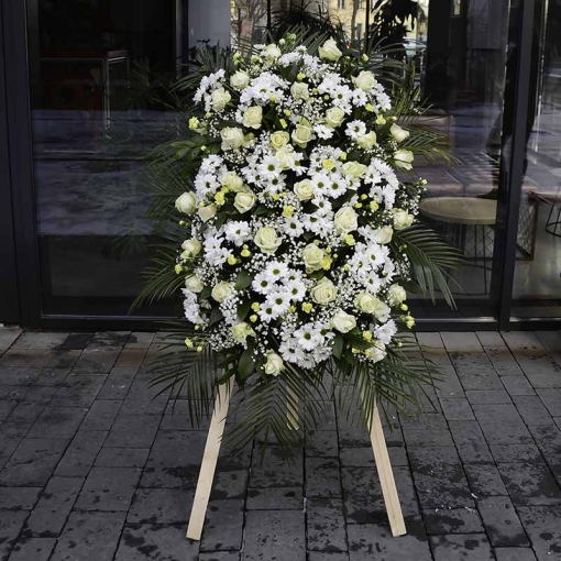 Ритуальний вінок (овальний, білий)