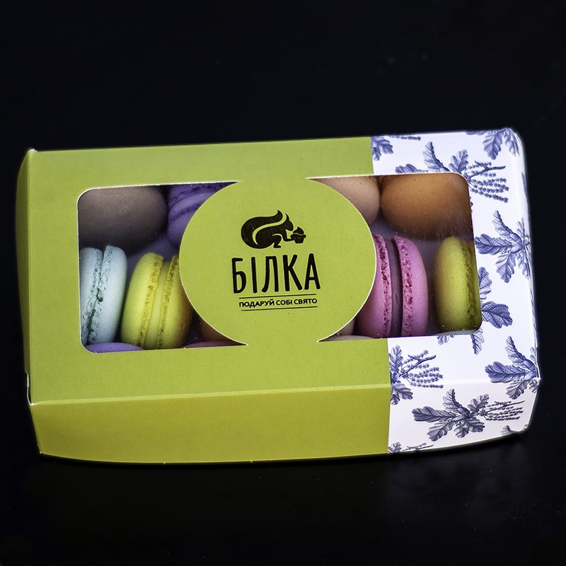 A set of macarons from the confectionery "Squirrel", 14 pcs