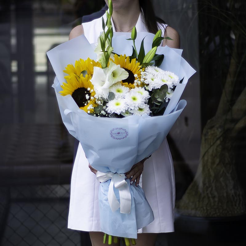 Bouquet "Sunflower Valley"